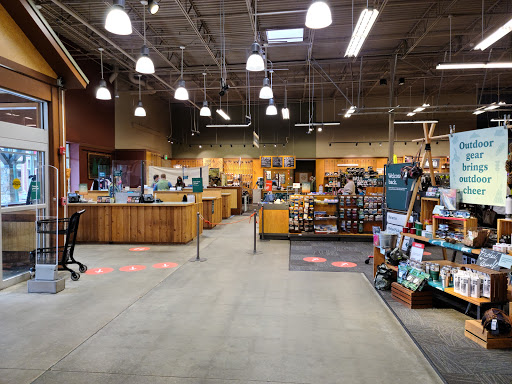 Camping Store «REI», reviews and photos, 1165 Perimeter Center W #200, Atlanta, GA 30338, USA
