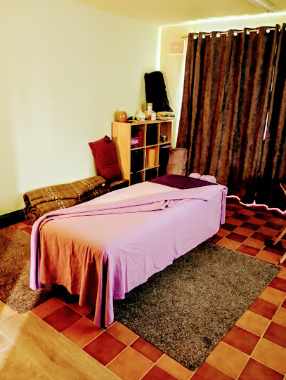 The Healing Room (home of The Barefoot therapist) & Barefoot Therapist Training