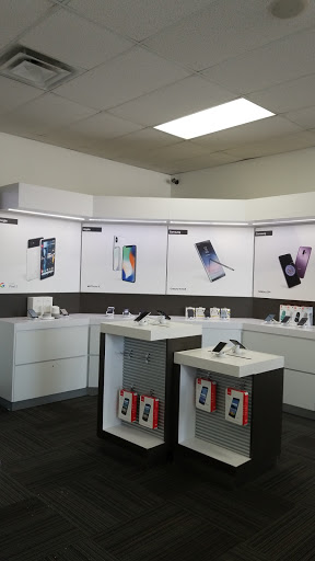 Cell Phone Store «Verizon Authorized Retailer - Wireless Zone», reviews and photos, 17442 Kenwood Trail, Lakeville, MN 55044, USA