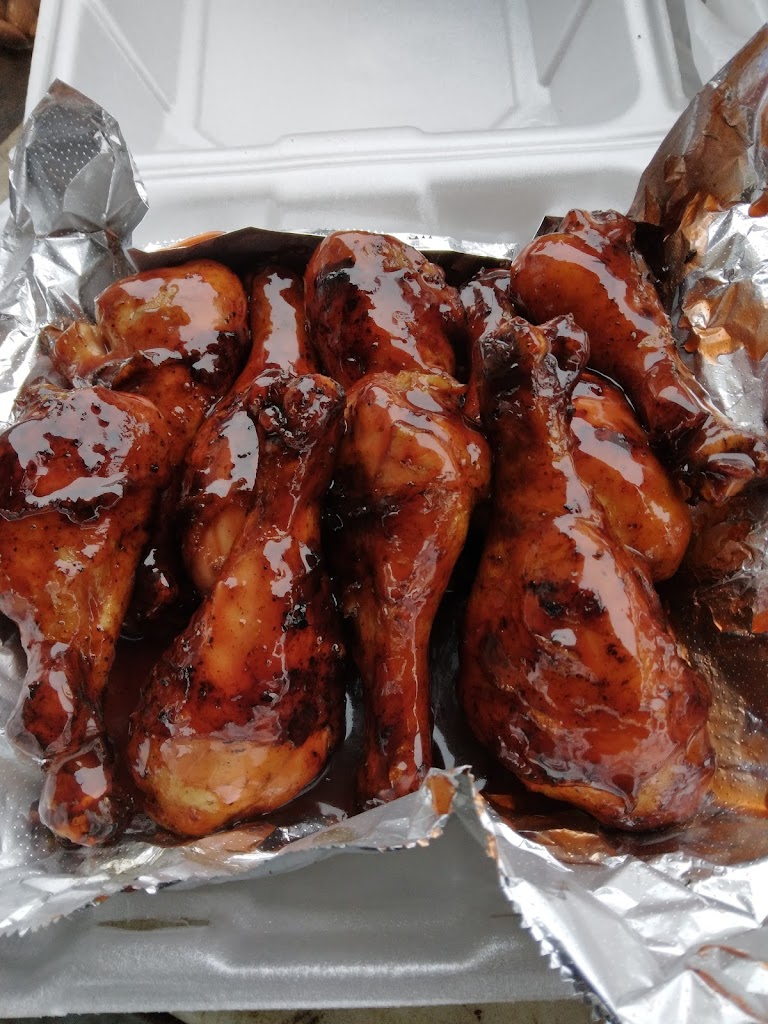 Messy Aces Rib Shack 48340