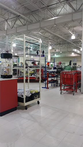 Thrift Store «The Salvation Army Family Store & Donation Center», reviews and photos