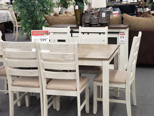 Furniture Store «Ivan Smith Furniture», reviews and photos, 1921 E SE Loop 323, Tyler, TX 75701, USA