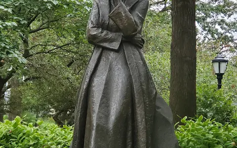 Eleanor Roosevelt Memorial image