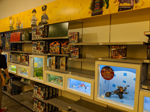 Toy Store «The LEGO Store», reviews and photos, 119 Bellevue Way NE, Bellevue, WA 98004, USA