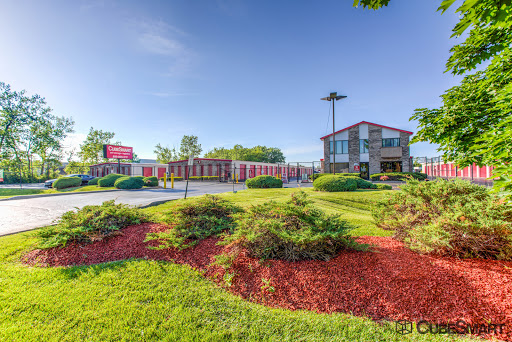 Self-Storage Facility «CubeSmart Self Storage», reviews and photos, 900 E Devon Ave, Bartlett, IL 60103, USA