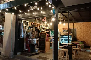 Café Quintales image