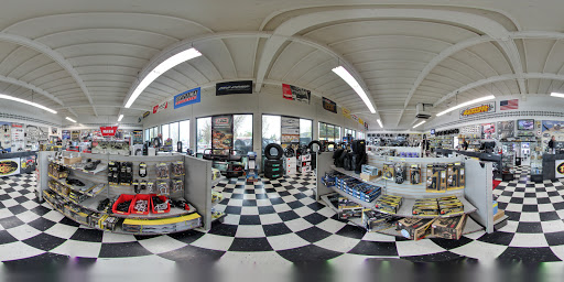 Truck Accessories Store «4 Wheel Parts - Portland - South Tabor», reviews and photos, 2700 SE 82nd Ave, Portland, OR 97266, USA