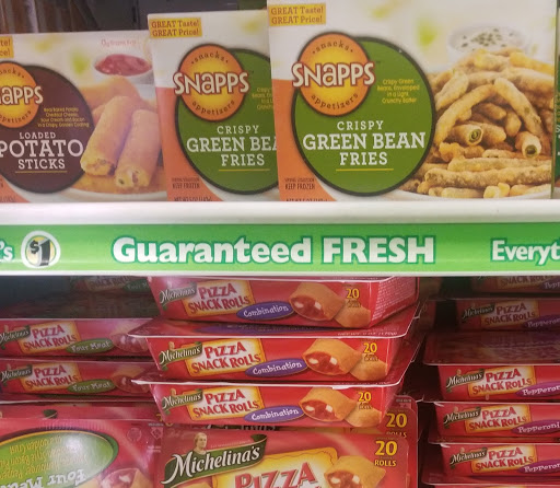 Dollar Store «Dollar Tree», reviews and photos, 21700 W Eleven Mile Rd, Southfield, MI 48076, USA