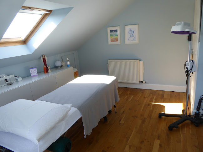 Reviews of Elaine Collins Acupuncture and Wellbeing in Glasgow - Doctor