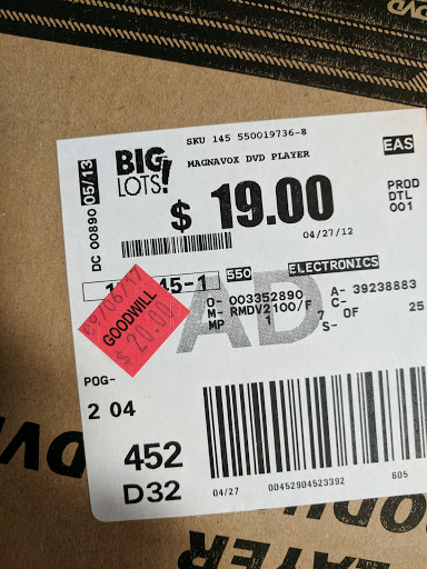 Thrift Store «Goodwill», reviews and photos