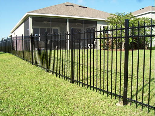 Radiance Aluminum Fence