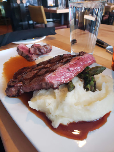 Performing Arts Theater «Old Log Theatre», reviews and photos, 5185 Meadville St, Excelsior, MN 55331, USA