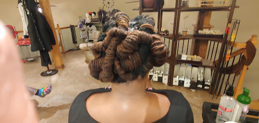 Hair Salon «Twisted Rootz Natural Hair Care Salon», reviews and photos, 2903 Oakland Ave, Greensboro, NC 27403, USA