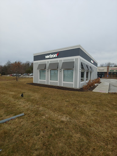 Cell Phone Store «Verizon Authorized Retailer, TCC», reviews and photos, 1891 E Main St, Torrington, CT 06790, USA