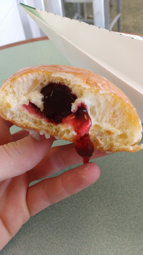 Bakery «Krispy Kreme Doughnuts», reviews and photos, 417 W University Pkwy, Orem, UT 84057, USA