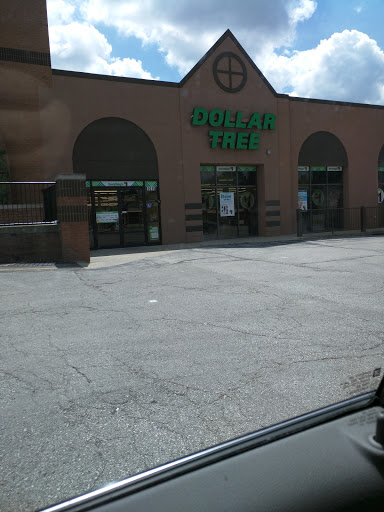 Dollar Store «Dollar Tree», reviews and photos, 1016 Broadway, Highland, IL 62249, USA