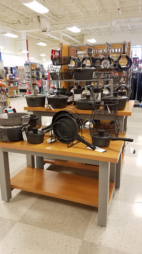 Department Store «T.J. Maxx», reviews and photos, 2421 Cranberry Hwy #200, Wareham, MA 02571, USA