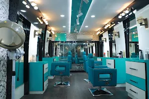 Milaan Luxury Unisex Salon | Best salon in vaishali image