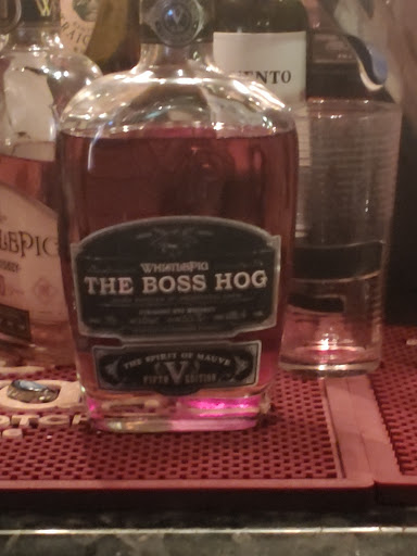 Tobacco Shop «Angry Moon Cigar Bar», reviews and photos, 2401 PGA Boulevard, Palm Beach Gardens, FL 33410, USA