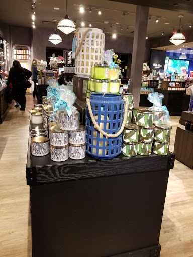 Beauty Supply Store «Bath & Body Works», reviews and photos, 1550 24th Ave NW, Norman, OK 73069, USA