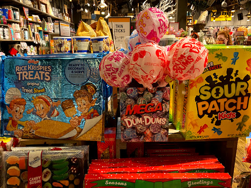 American Restaurant «Cracker Barrel Old Country Store», reviews and photos, 5100 Tiedeman Rd, Brooklyn, OH 44144, USA