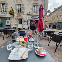 Atmosphère du Restaurant BistroSaintPolitain. à Saint-Pol-de-Léon - n°1