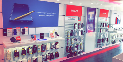 Cell Phone Store «T-Mobile», reviews and photos, 5670 Riverdale Ave, Bronx, NY 10471, USA