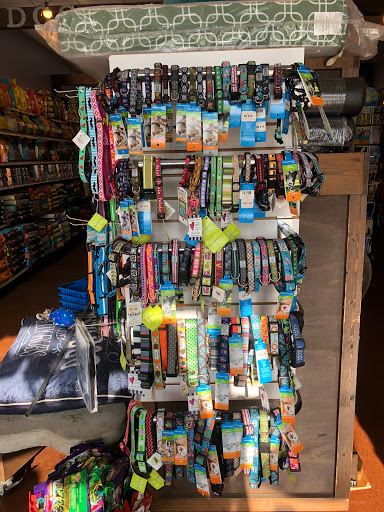 Pet Supply Store «Pet Foods Market & Supplies», reviews and photos, 1816 N Sepulveda Blvd, Manhattan Beach, CA 90266, USA