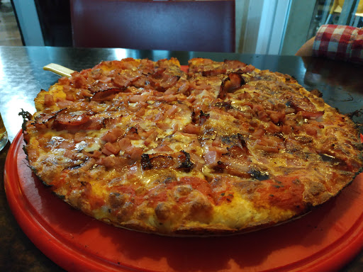 Información y opiniones sobre Pizzería La Yema de Oro de Lepe