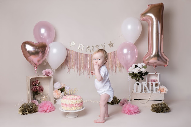Reviews of Mama Bear Photography in Lincoln - Photography studio