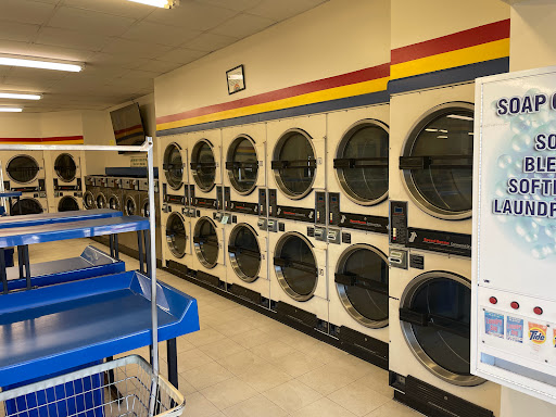 Laundromat «Soaps & Suds», reviews and photos, 2200 Todds Ln, Hampton, VA 23666, USA