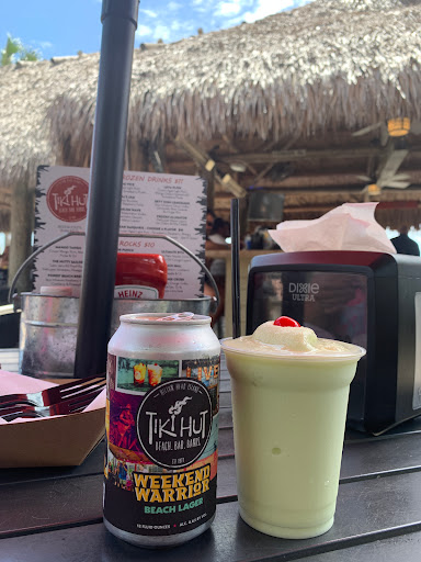 Bar & Grill «Tiki Hut», reviews and photos, 1 S Forest Beach Dr, Hilton Head Island, SC 29928, USA