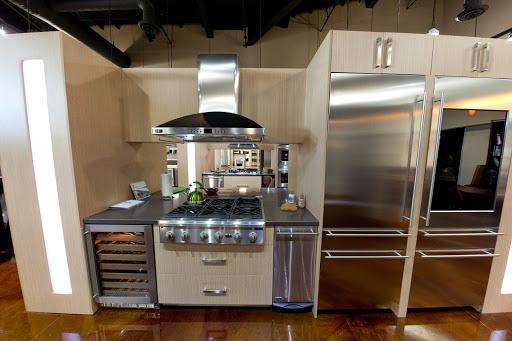 Universal Appliance and Kitchen Center image