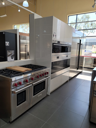 Appliance Store «Friedmans Appliance Kitchen Bath», reviews and photos, 1827 E Spring St, Long Beach, CA 90806, USA