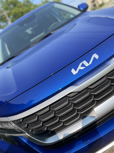 Used Car Dealer «Superior Kia», reviews and photos, 260 W Mitchell Ave, Cincinnati, OH 45232, USA