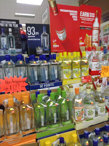 Liquor Store «Burlington Wine and Spirits», reviews and photos, 43 Middlesex Turnpike, Burlington, MA 01803, USA