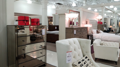 Furniture Store «Value City Furniture», reviews and photos, 500 Golf mill Center, Niles, IL 60714, USA