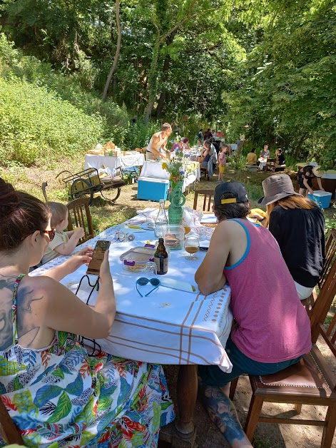 La Grangette - café associatif & Gîte lowtech Montbrun-Bocage