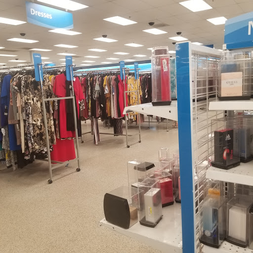 Clothing Store «Ross Dress for Less», reviews and photos, 1140 Bullsboro Dr, Newnan, GA 30265, USA