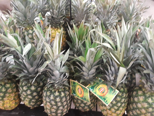 Grocery Store «Grocery Outlet Bargain Market», reviews and photos, 1355 NW 185th Ave, Beaverton, OR 97006, USA