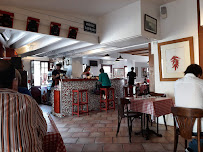 Atmosphère du Restaurant basque La Tantina de Burgos à Biarritz - n°9