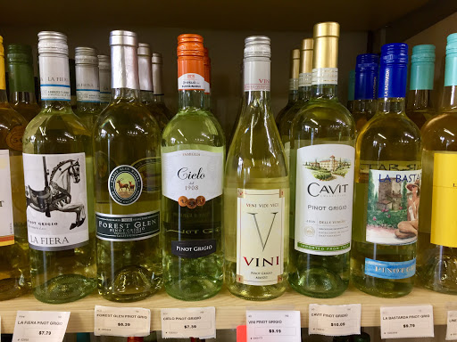 State Liquor Store «Shepherdstown Liquors», reviews and photos, 202 E Washington St, Shepherdstown, WV 25443, USA