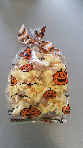 Ice Cream Shop «Juniors cafe & creamery», reviews and photos, 8233 S State Rd, Goodrich, MI 48438, USA