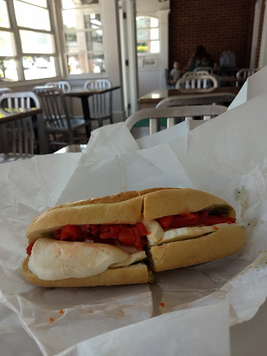 Italian Restaurant «E. 48th Street Market», reviews and photos, 2462 Jett Ferry Rd, Dunwoody, GA 30338, USA