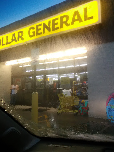 Discount Store «Dollar General», reviews and photos, 300 N Armstrong St, Crothersville, IN 47229, USA