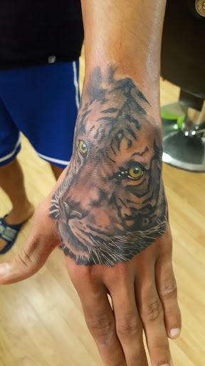 Tattoo Shop «Stormi Steel Tattoos», reviews and photos, 1903 Pittston Ave, Scranton, PA 18505, USA