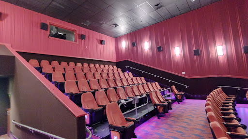 Movie Theater «Regal Cinemas Pavilion 14 & RPX», reviews and photos, 5547 S Williamson Blvd, Port Orange, FL 32128, USA