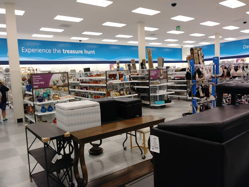 Clothing Store «Ross Dress for Less», reviews and photos, 1401 Missouri Ave N, Largo, FL 33770, USA