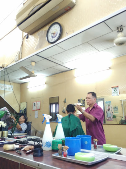 Uncle Ah Kong Kedai Gunting Rambut