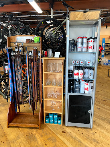 Bicycle Store «CycleMania», reviews and photos, 65 Cove St, Portland, ME 04101, USA